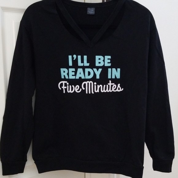 Sweatshirt - Picture 2 of 3